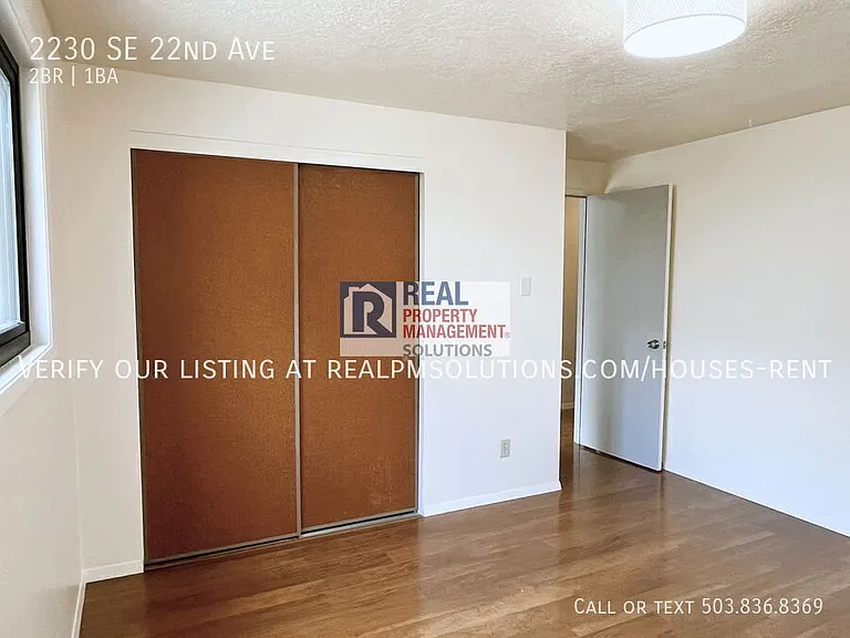2230 SE 22nd Ave — Photo 15