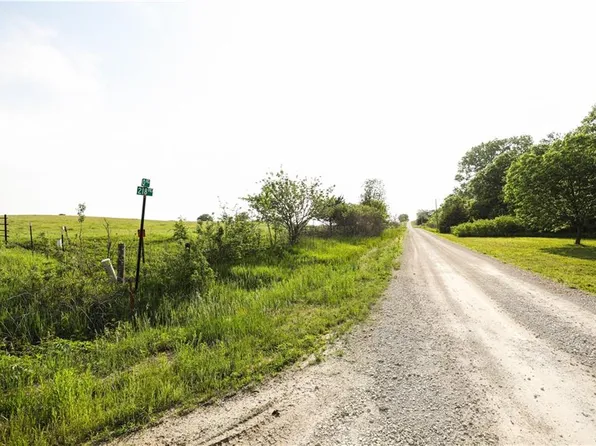 O Rd, Holton, KS 66436