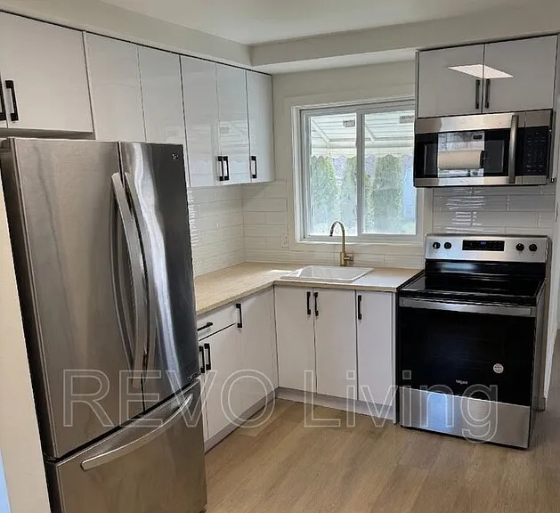 137 Oakdale Ave #2 — Photo 1