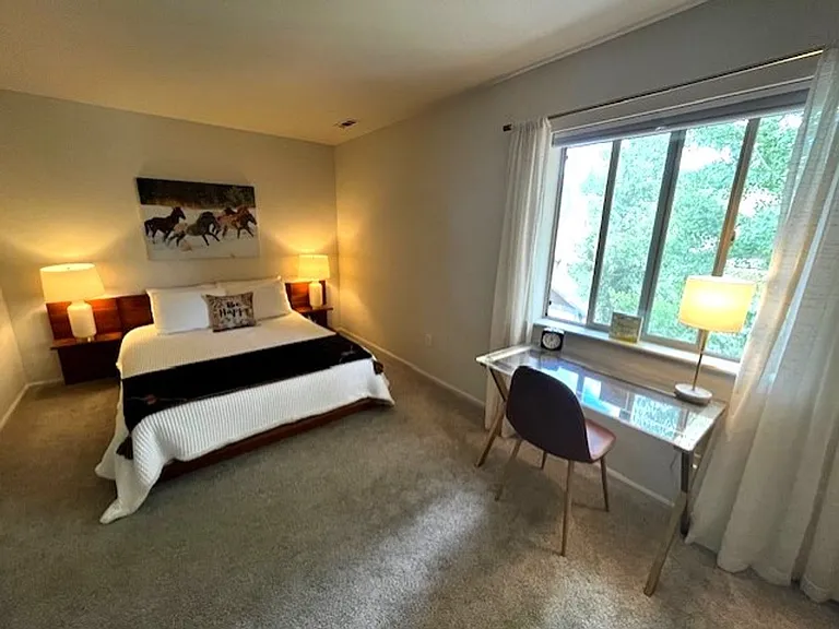 213 Kestrel — Photo 25