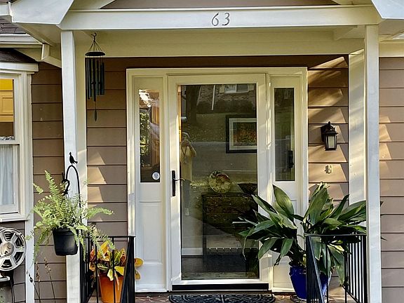 3rd image of 63 Forest Oaks Way