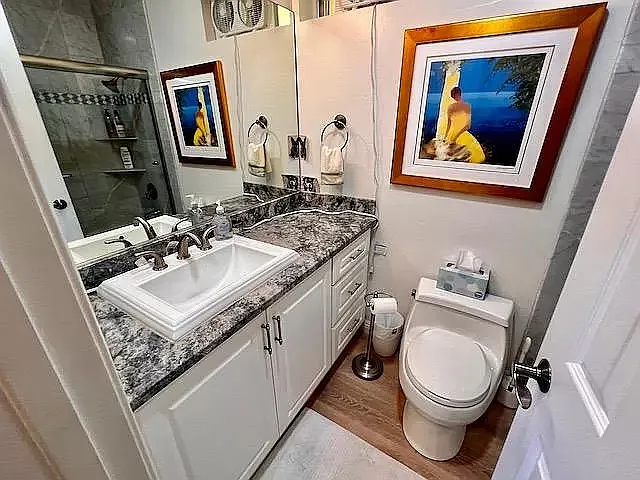 Full Bath 2