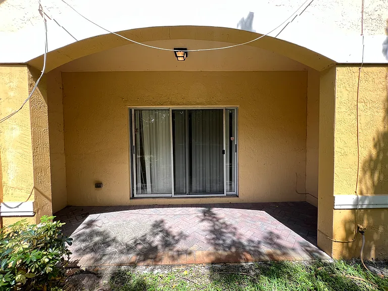 3530 NW 29th Ct #0 — Photo 10