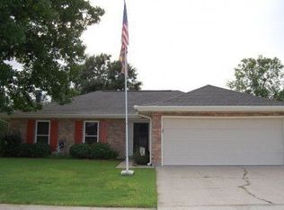 304 Wayside Dr, Houma, LA 70360