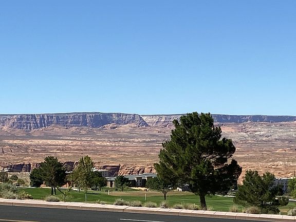 5th image of 300 N Lake Powell Blvd