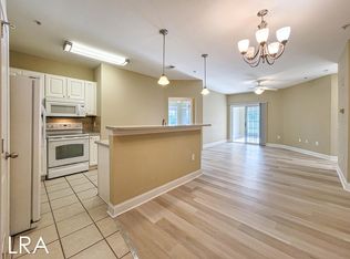 100 Gateway Dr #130, Holly Ridge, NC 28445