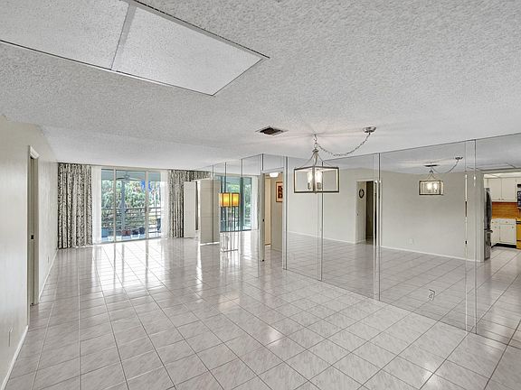 3rd image of 555 Oaks Lane #209