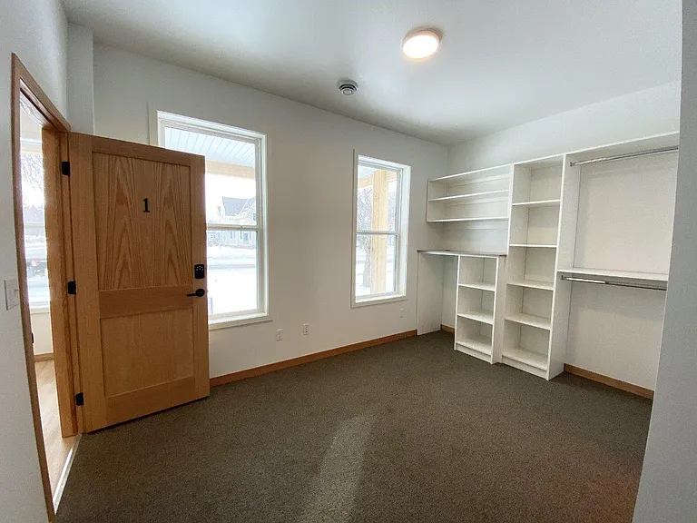 Egan Ave Residence — Photo 8