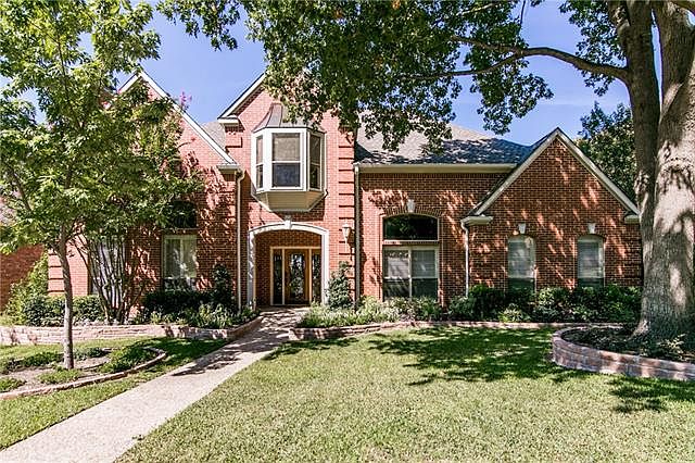 1st image of 208 Long Canyon Ct