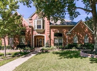208 Long Canyon Ct, Richardson, TX 75080