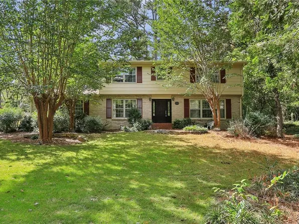 2534 Lake Flair Cir NE, Atlanta, GA 30345