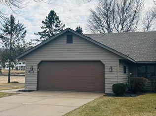 1347 Jackson Dr, Hastings, MN 55033