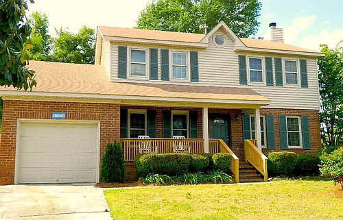 635 Clinton Way W Photo 1