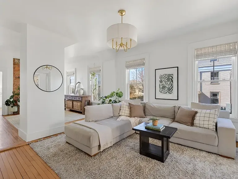 62 Saint Lawrence St #2 — Photo 6