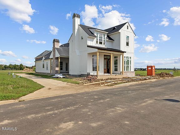 2nd image of 205 Windswept Ln