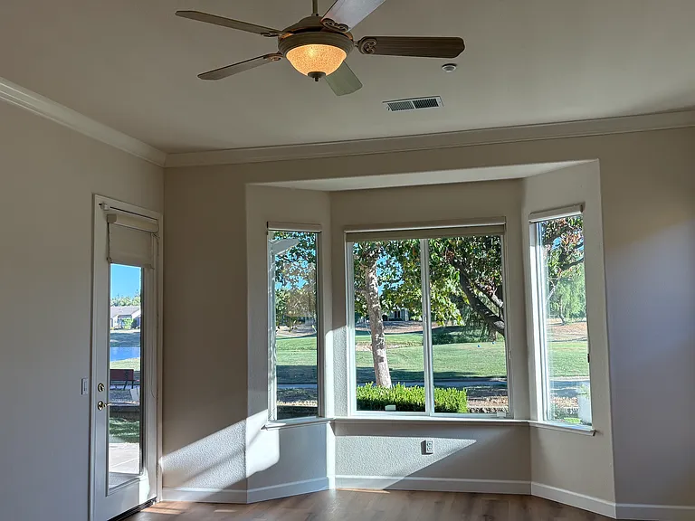 930 Suntan Ln — Photo 8