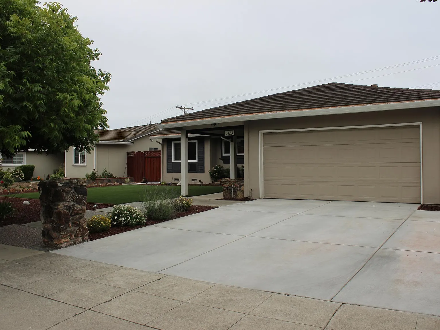 3 bed, 1446 sqft, $4,750 — Photo 2