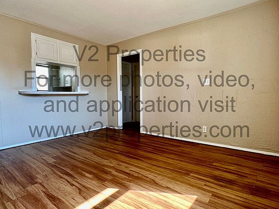 4th image of 7319 SE Evergreen St #Eve379