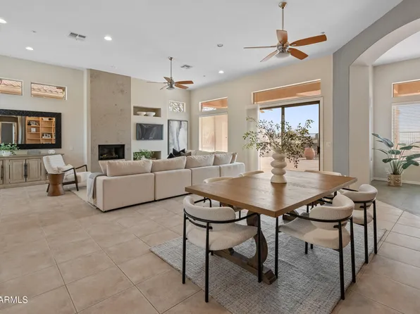 2207 W CAMARGO Drive, Anthem, AZ 85086
