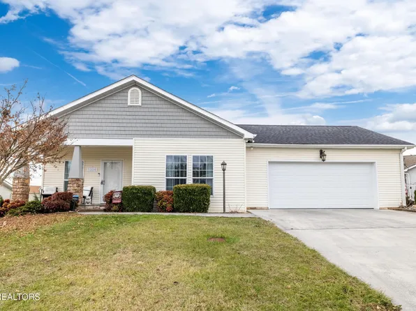 1304 Harrison Creek Rd, Sevierville, TN 37876