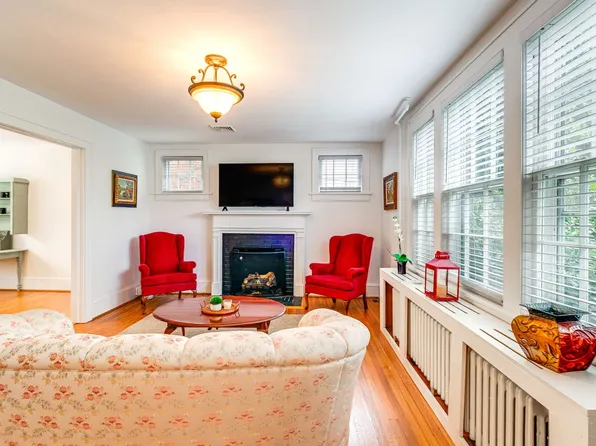 1242 Laurel St SE #Id1638702p, Roanoke, VA 24014