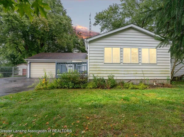 6218 N Belsay Rd, Flint, MI 48506