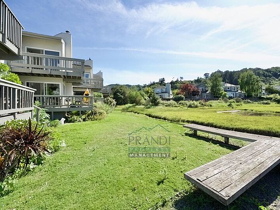 2nd image of 505 Larkspur Plaza Dr APT 4