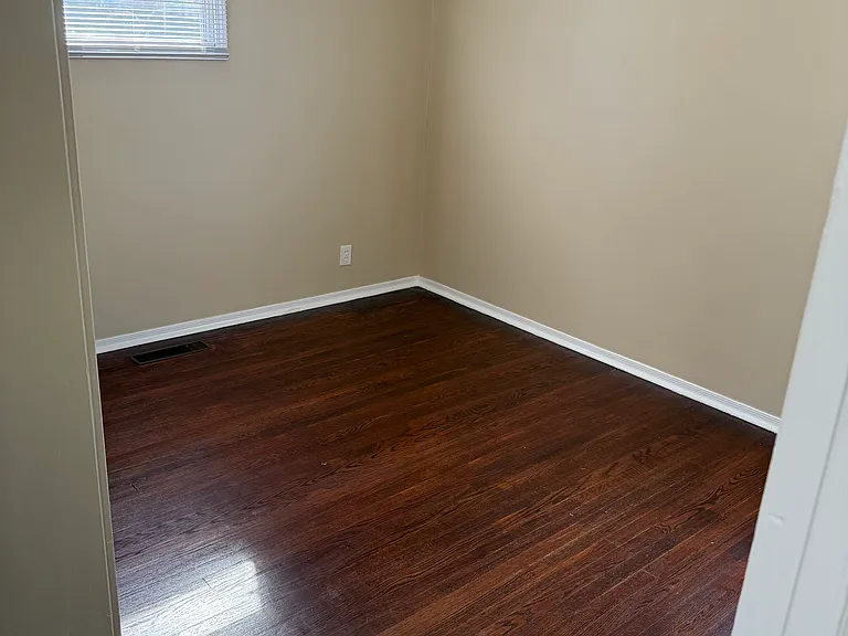 28585 Maplewood St — Photo 12