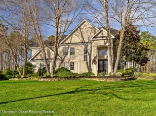 19 Woods Edge Dr, Jackson, NJ