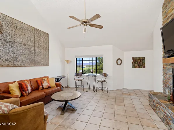 1200 E River Rd APT K-144, Tucson, AZ 85718