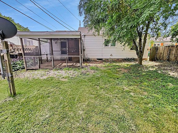 4th image of 5850 Speedway Dr