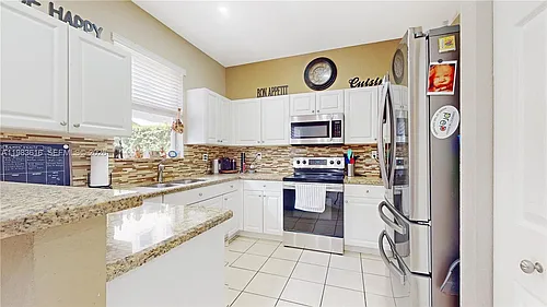 12808 SW 132nd Ter Photo 1