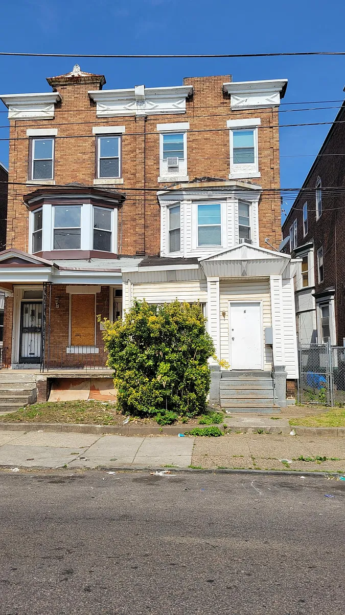 Building Photo - 6 S 51st St #1