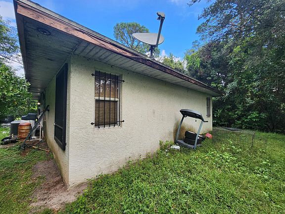 4th image of 3505 L Avenue