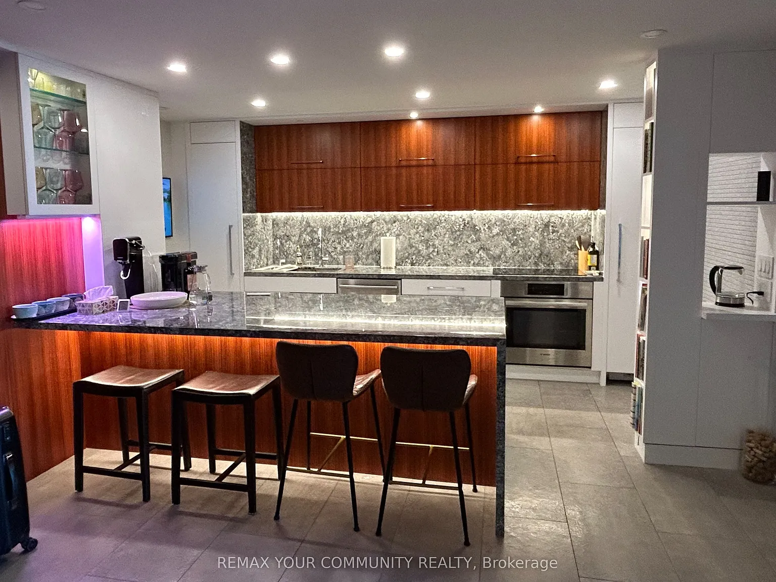 2 bed, $3,400 — Photo 4
