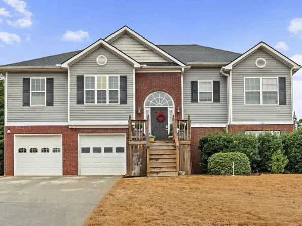 40 Pine Shadow Cir, Covington, GA 30016