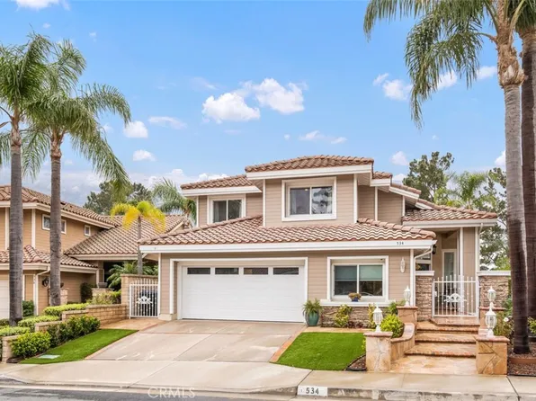 534 S Laureltree Dr, Anaheim, CA 92808