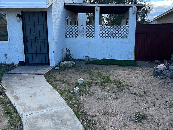 4th image of 380 Riverfront Dr APT B