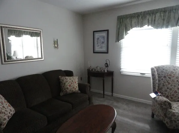 2102 Culver Dr, Wilmington, DE 19810