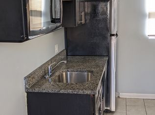 707 E 62nd St APT 3E, Chicago, IL 60637