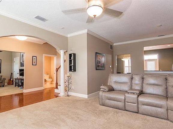 3rd image of 206 Aberdeen Pond Dr