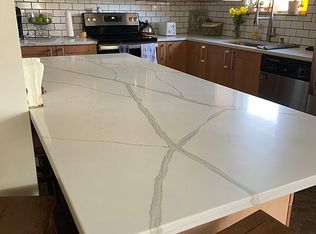 7966 Dartmouth Ct, Indianapolis, IN 46260