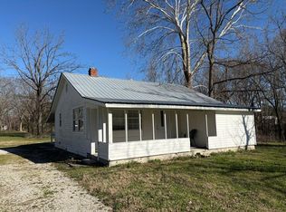29060 Main Street, Seligman, MO 65745