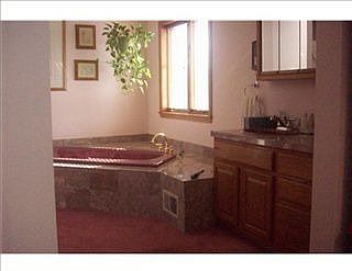 2nd image of 15 Daniel St