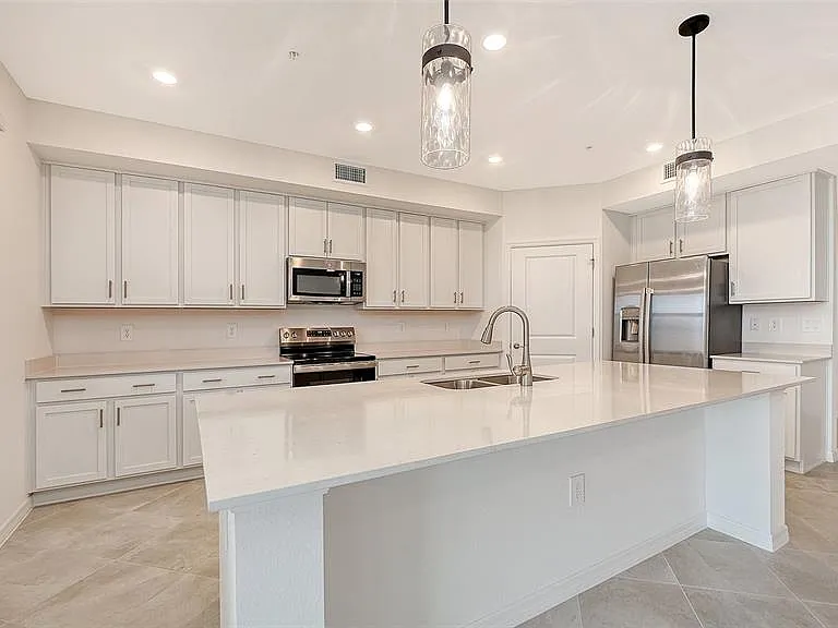 5624 Summit Pointe Cir #104 — Photo 15