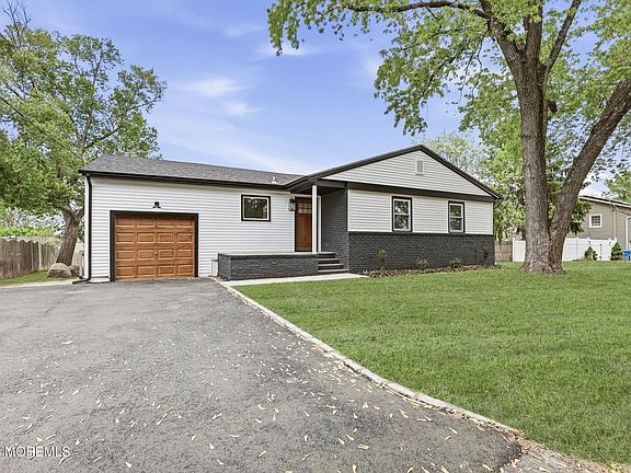 3rd image of 1209 Birmingham Avenue