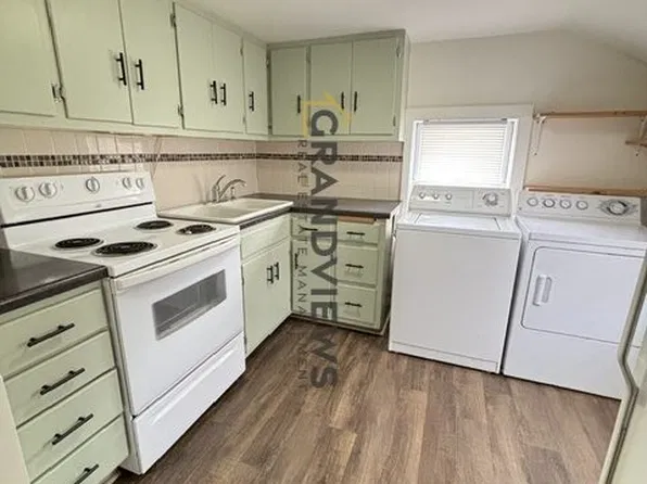 500 Bukolt Ave #2, Stevens Pt, WI 54481