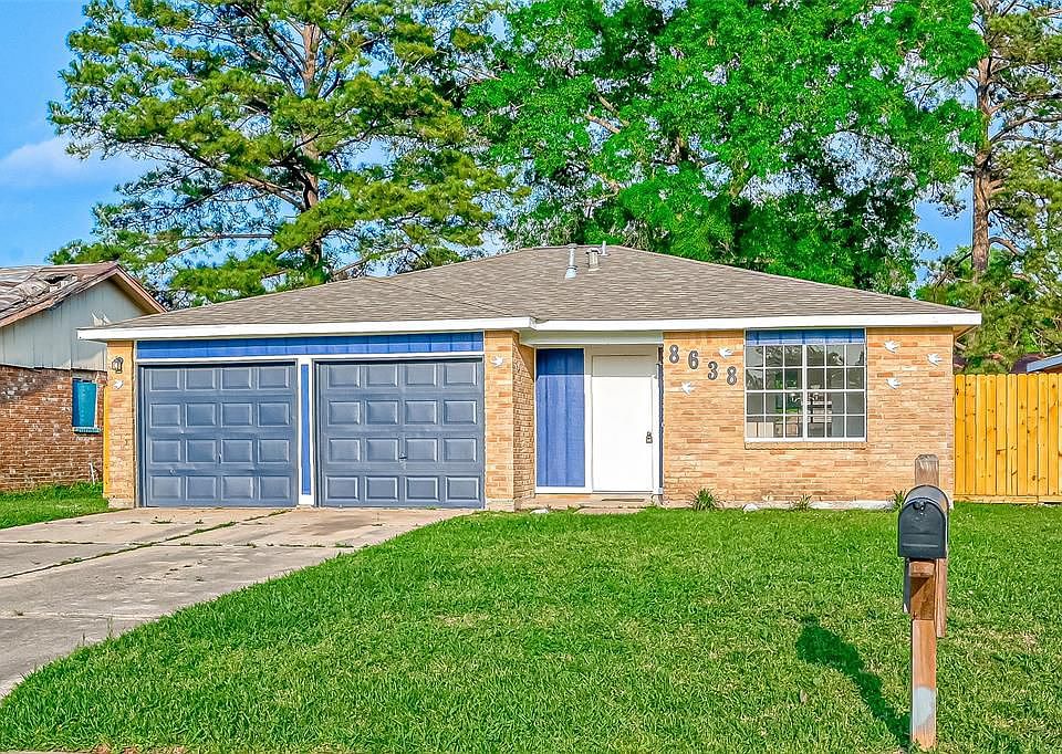 1st image of 8638 Valley Flag Dr