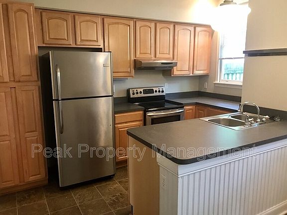 3rd image of 707 N 26th St