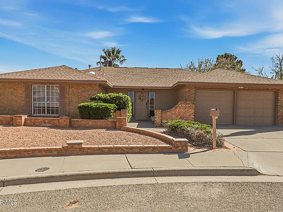 2nd image of 1721 Vista Real Dr
